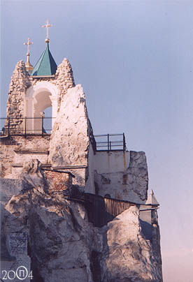 Николаевская церковь на меловой скале